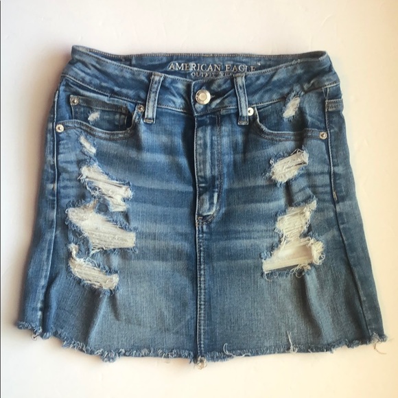 American Eagle Outfitters Dresses & Skirts - Like New! American Eagle denim skirt